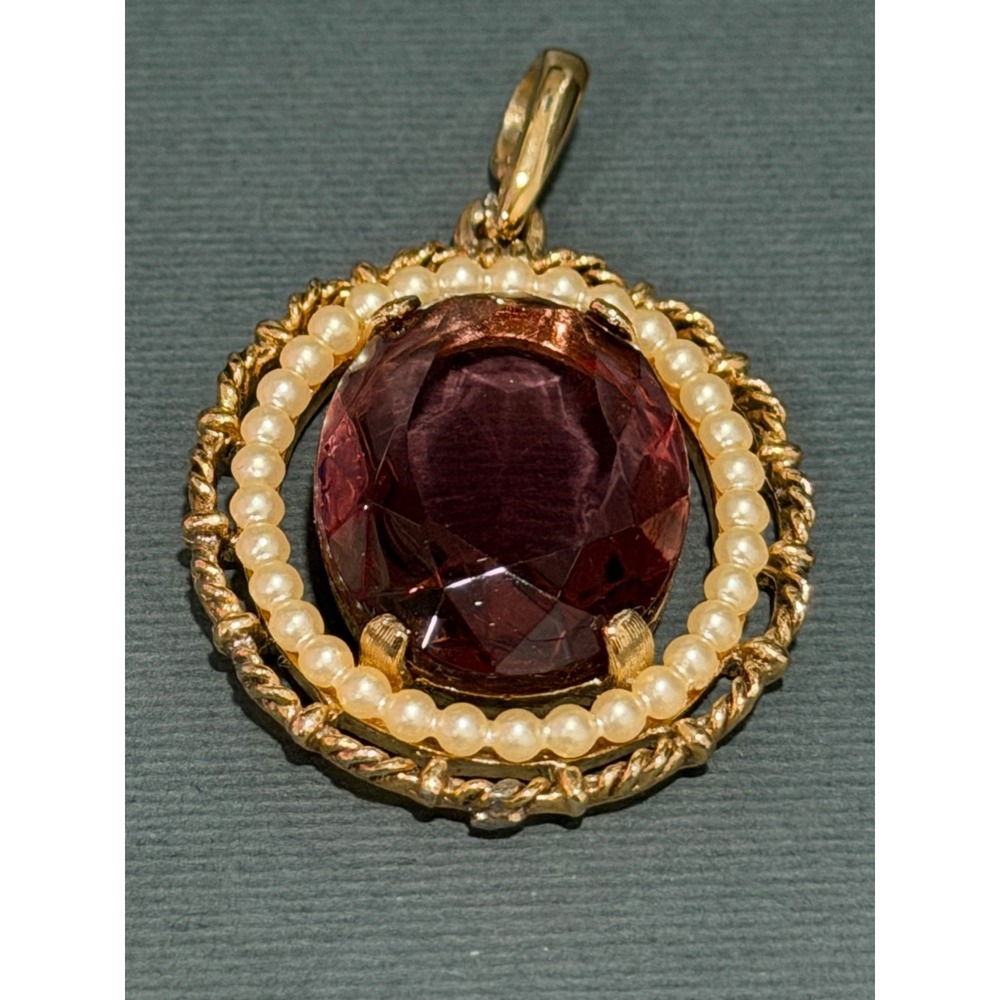 Vintage Avon Pendant Purple Faceted Glass Center Stone Imitation Pearl Gold Tone